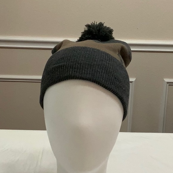 Black Diamond POM BEANIE - Smoke/Walnut - Picture 2 of 12